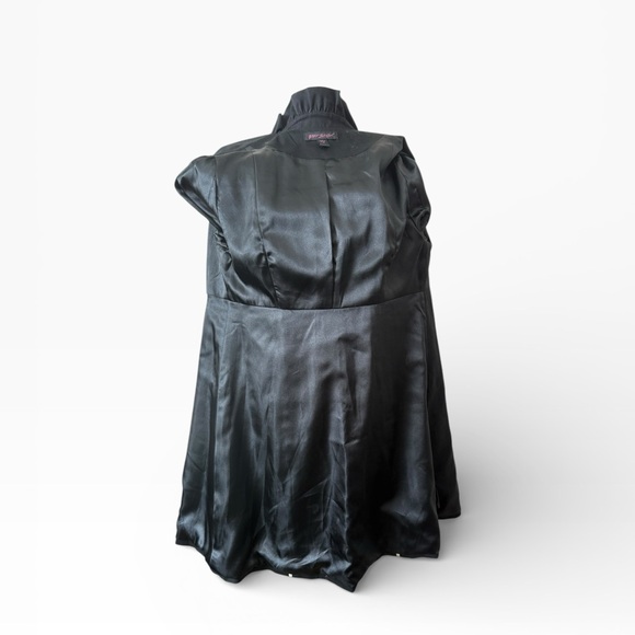 Betsey Johnson Black Dress Coat White Piping Princess Structured Size 10 - Picture 7 of 13